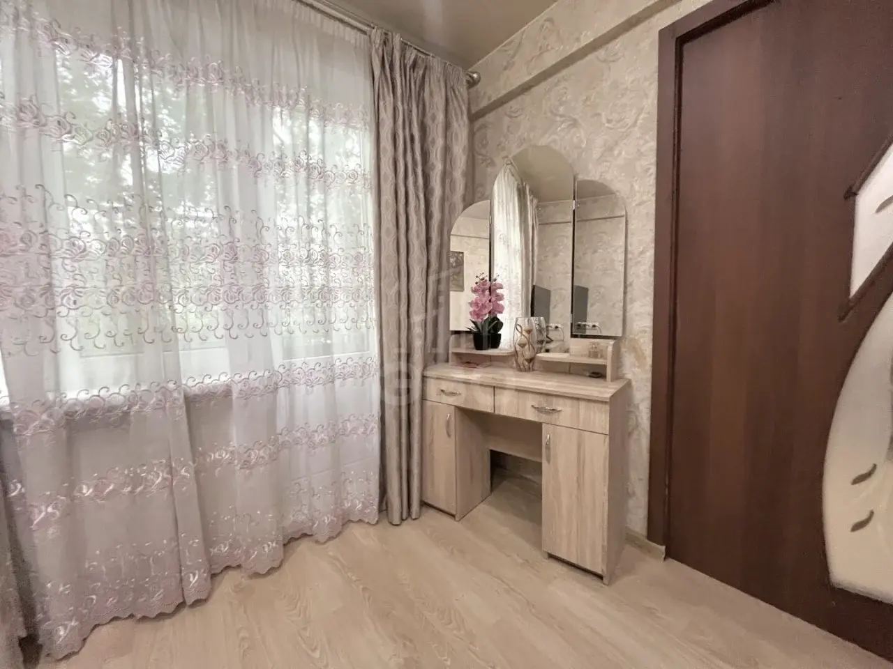двухкомнатная квартира в Санкт-Петербурге по адресу: Заневский проспект, 21