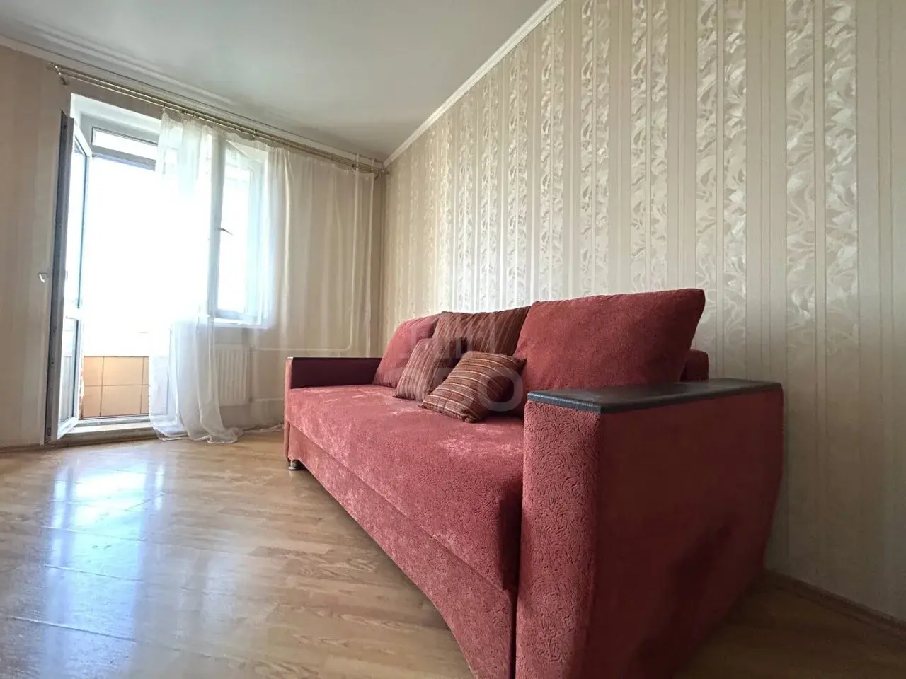 однокомнатная квартира в Санкт-Петербурге по адресу: Ушинского ул., 33, к 3