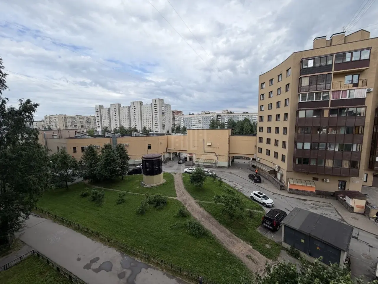 двухкомнатная квартира в Санкт-Петербурге по адресу: Энгельса проспект, 138, к 2