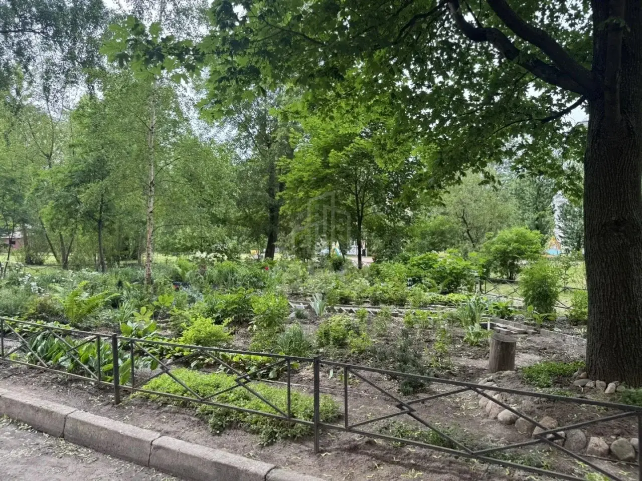 двухкомнатная квартира в Санкт-Петербурге по адресу: Красных Зорь б-р., 7