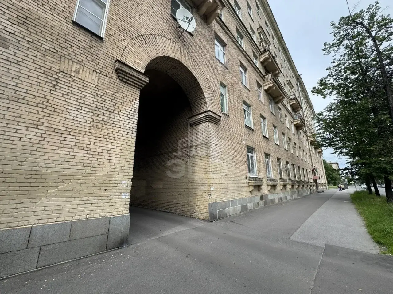 двухкомнатная квартира в Санкт-Петербурге по адресу: Красных Зорь б-р., 7