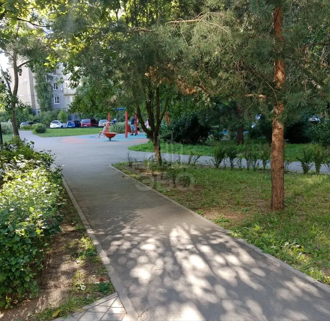 трехкомнатная квартира в Санкт-Петербурге по адресу: Яхтенная ул., 4, к 4