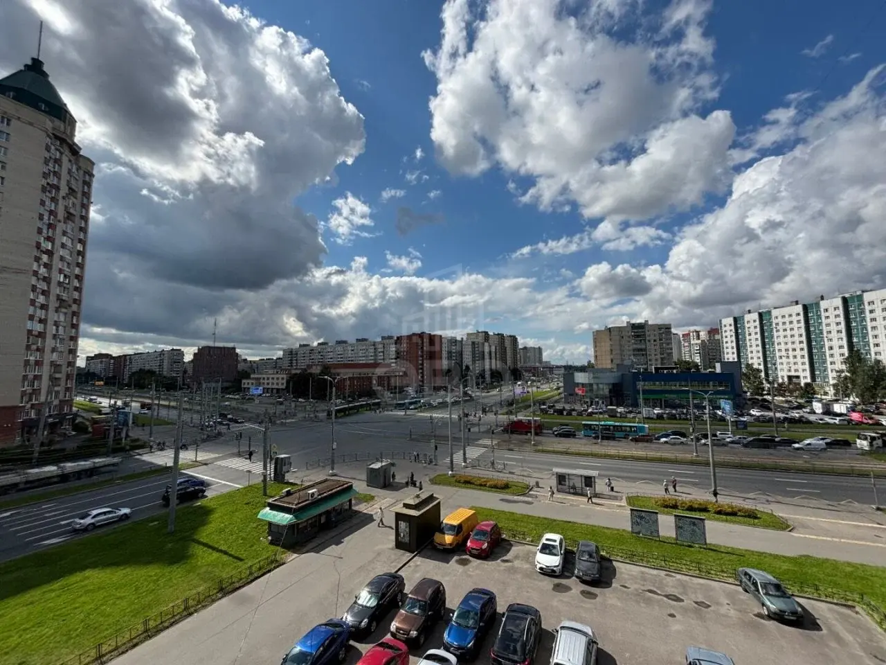 двухкомнатная квартира в Санкт-Петербурге по адресу: Наставников проспект, 21