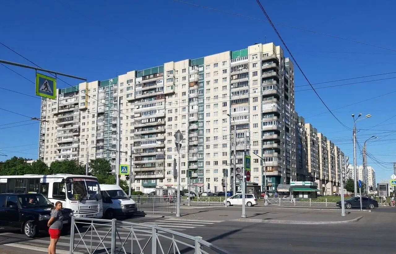 двухкомнатная квартира в Санкт-Петербурге по адресу: Наставников проспект, 21