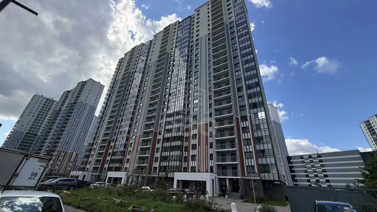 однокомнатная квартира в Санкт-Петербурге по адресу: Дальневосточный проспект, 35, к 3, строение 1