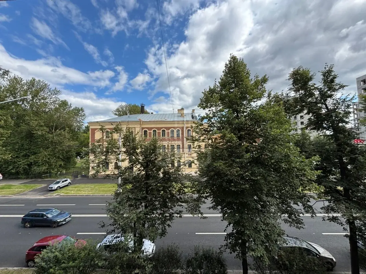 двухкомнатная квартира в Санкт-Петербурге по адресу: Металлистов проспект, 12