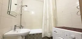 двухкомнатная квартира в Санкт-Петербурге по адресу: Дыбенко ул., 4, к 1, строение 1