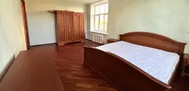 четырехкомнатная квартира в Санкт-Петербурге по адресу: Бассейная ул., 37