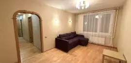 трехкомнатная квартира в Санкт-Петербурге по адресу: Белградская ул., 6к1