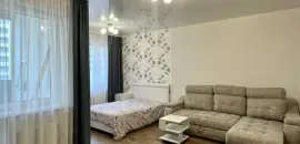 однокомнатная квартира в Санкт-Петербурге по адресу: Среднерогатская ул., 13, к 1, строение 1