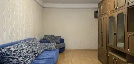 трехкомнатная квартира в Санкт-Петербурге по адресу: Крыленко ул., 13, к 1