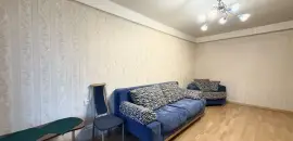 трехкомнатная квартира в Санкт-Петербурге по адресу: Крыленко ул., 13, к 1