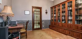 многокомнатная квартира в Санкт-Петербурге по адресу: Рубинштейна ул., 15/17