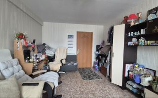 однокомнатная квартира в Санкт-Петербурге по адресу: Коммунаров ул., 190