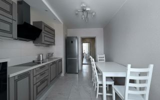 двухкомнатная квартира в Санкт-Петербурге по адресу: Кременчугская ул., 17, к 3