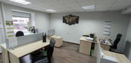 коммерция в Санкт-Петербурге по адресу: Коломяжский проспект, 28, к 3