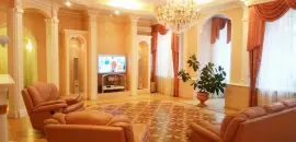 многокомнатная квартира в Санкт-Петербурге по адресу: Суворовский пр-кт., 40